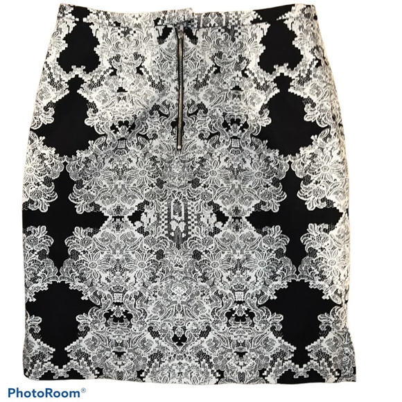 H&M Black white patterned pencil  skirt Sz 8 - Picture 1 of 10